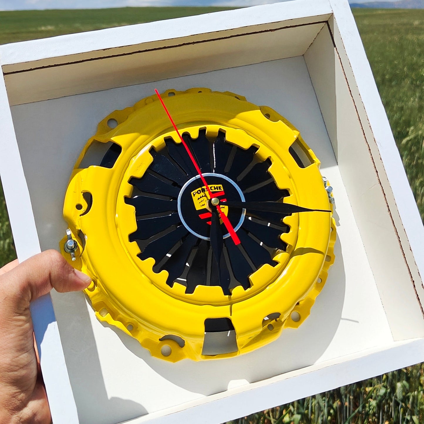 Horloge en disque d’embrayage ساعة قرص القابض