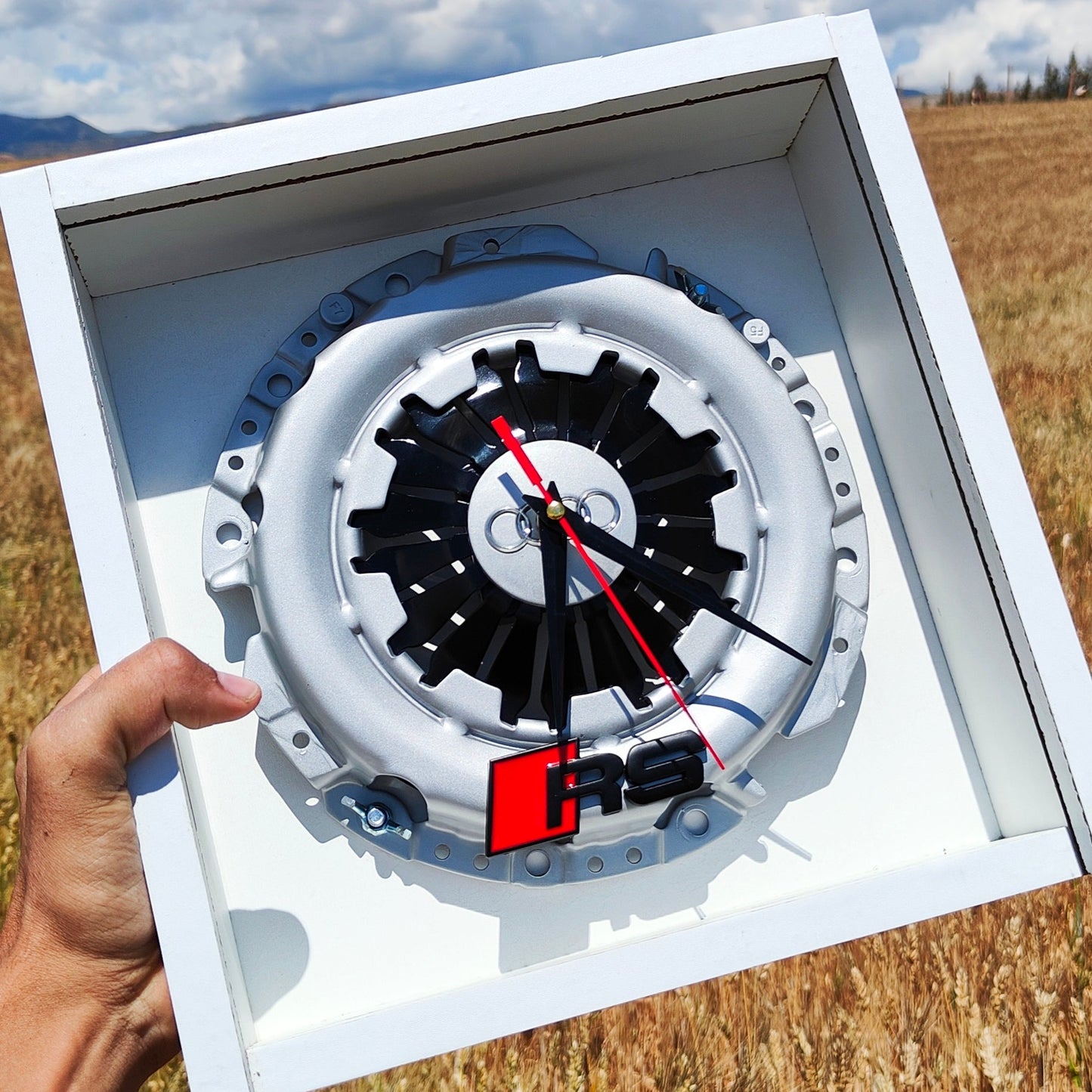 Horloge en disque d’embrayage ساعة قرص القابض