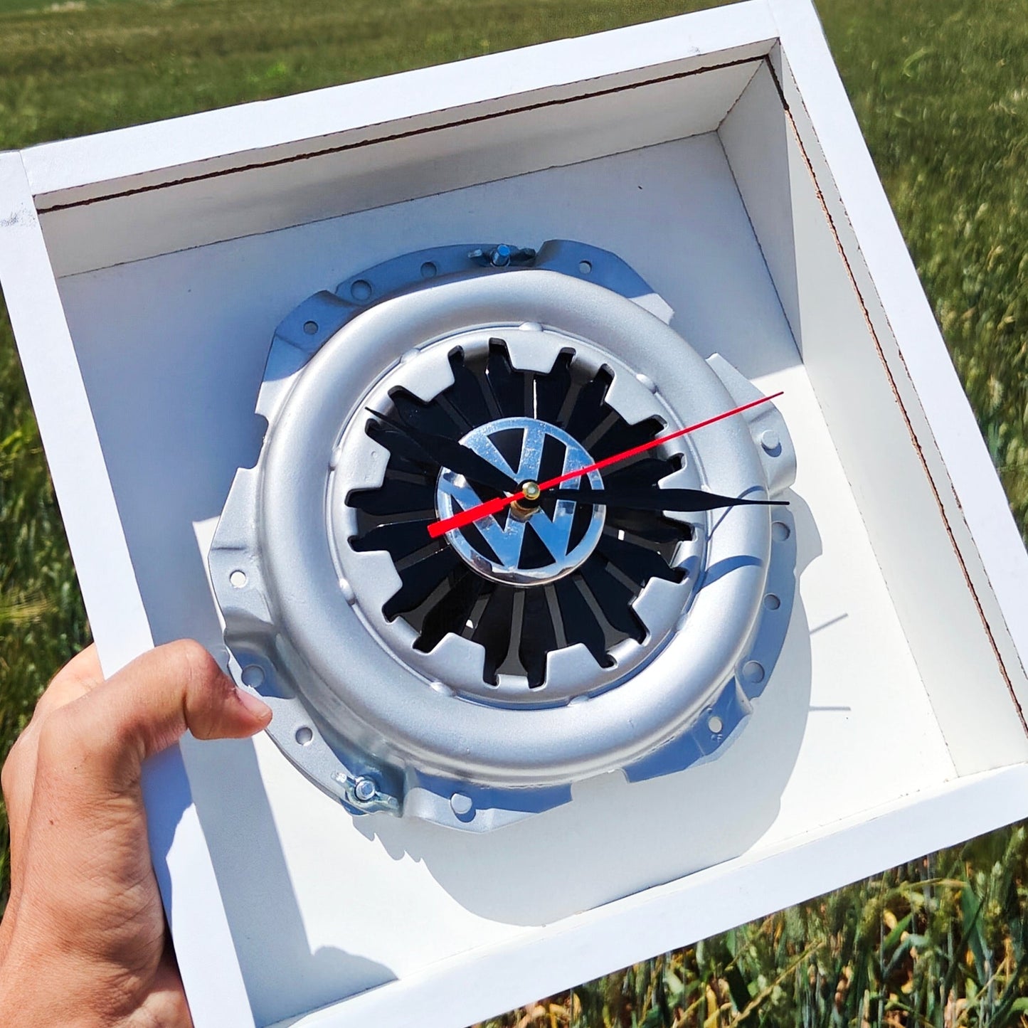 Horloge en disque d’embrayage ساعة قرص القابض