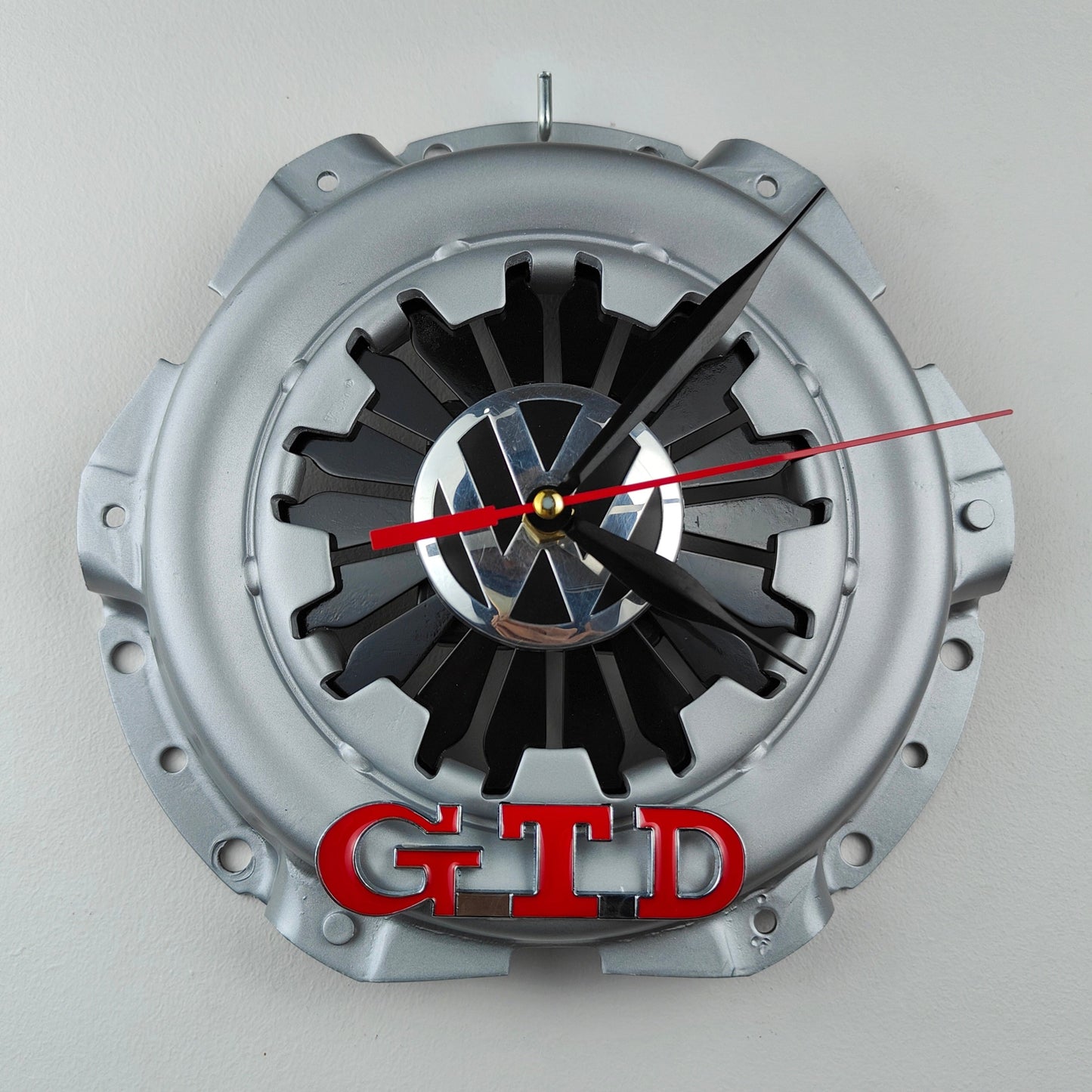 Horloge en disque d’embrayage ساعة قرص القابض